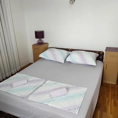 Apartman Jure 아파트